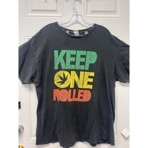 Keep One Rolled T-Shirt No Size Looks Like A XL AAA3312